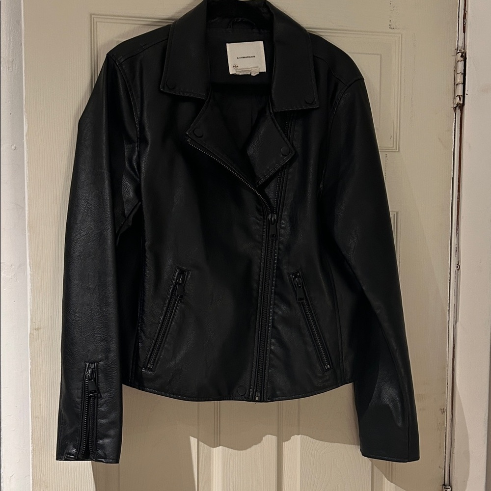 Sleek Black Leather Jacket for Women